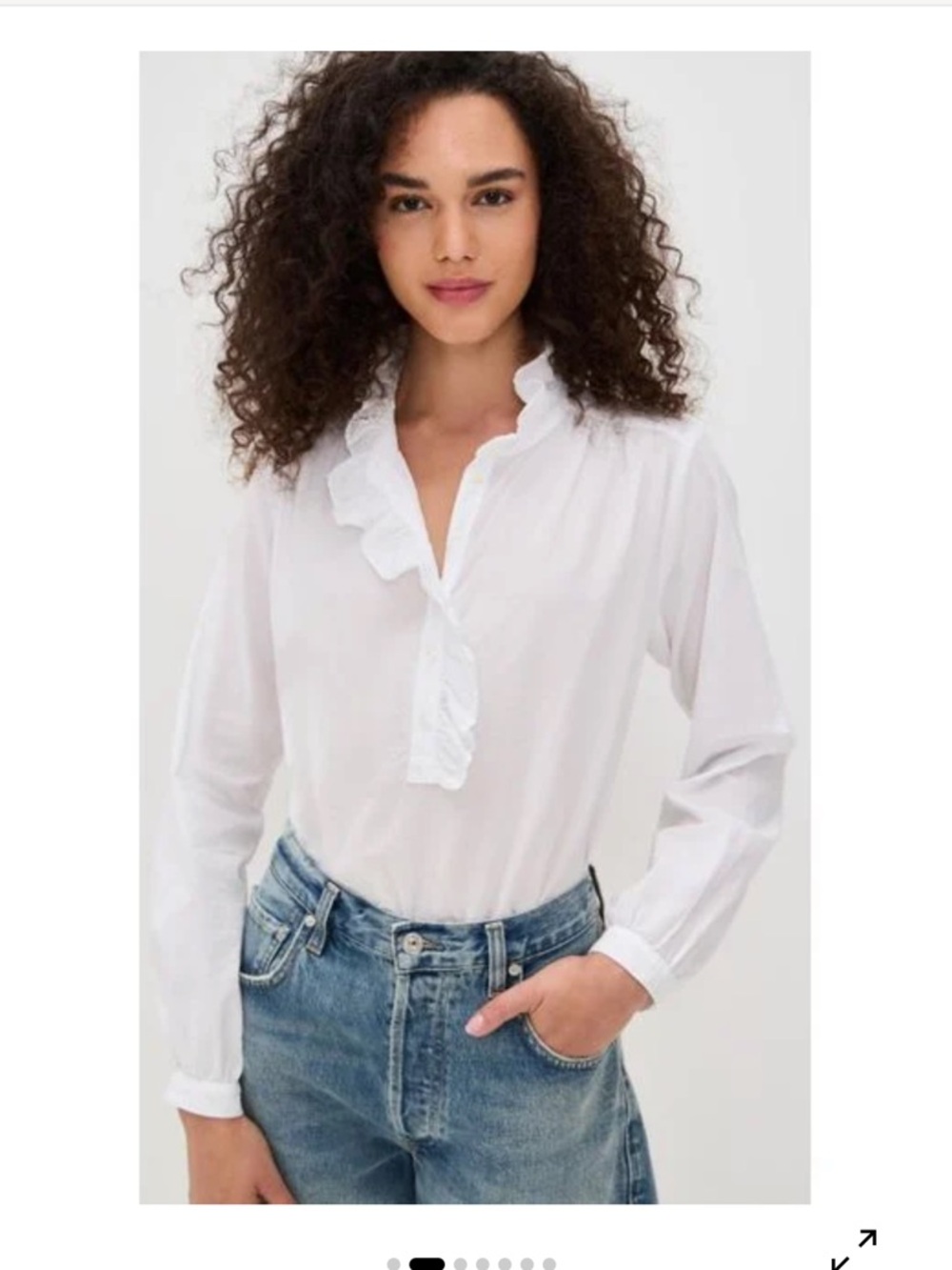 XiRENA White Ruffle-Neck Blouse